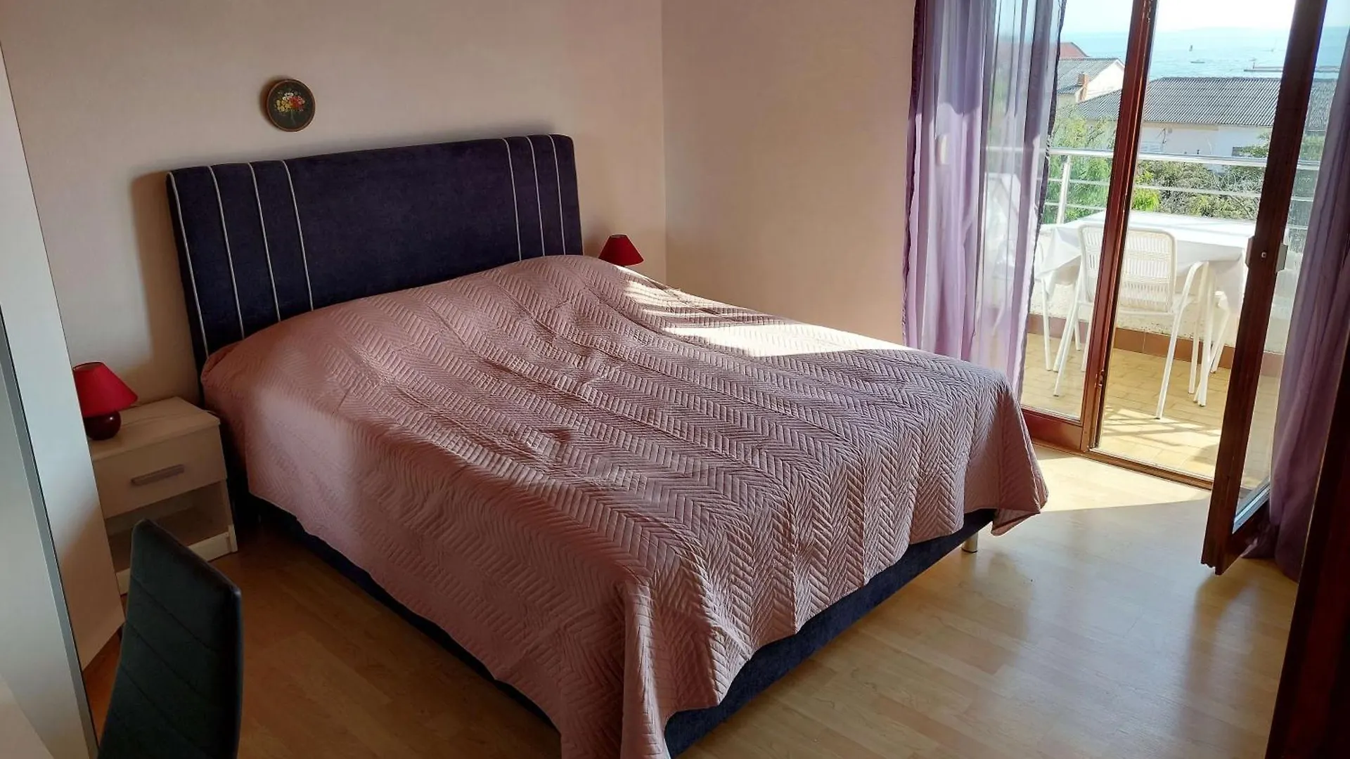 Apartments And Rooms With Parking Space Banjol, Rab - 23468 Rab Town Chorvatsko